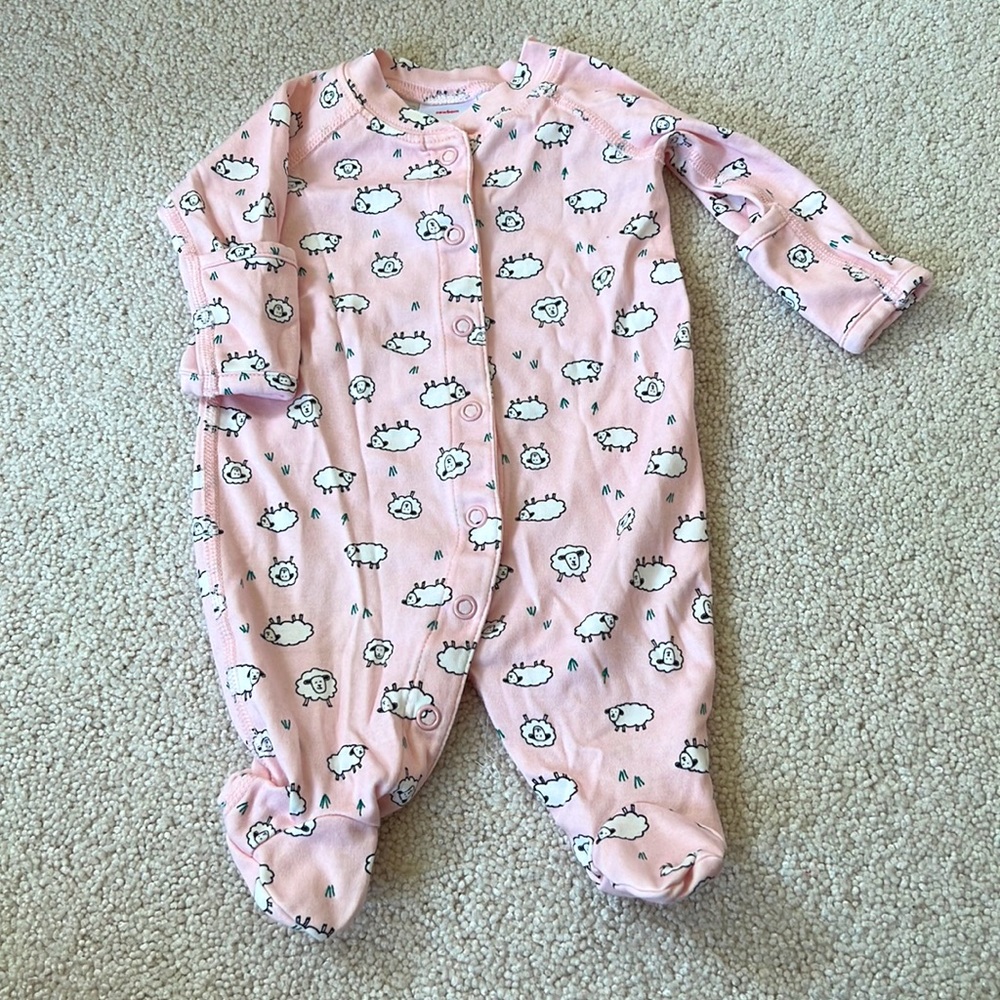 Hanna Andersson Newborn Footie - 100% Pima organic cotton, pink w/white sheep